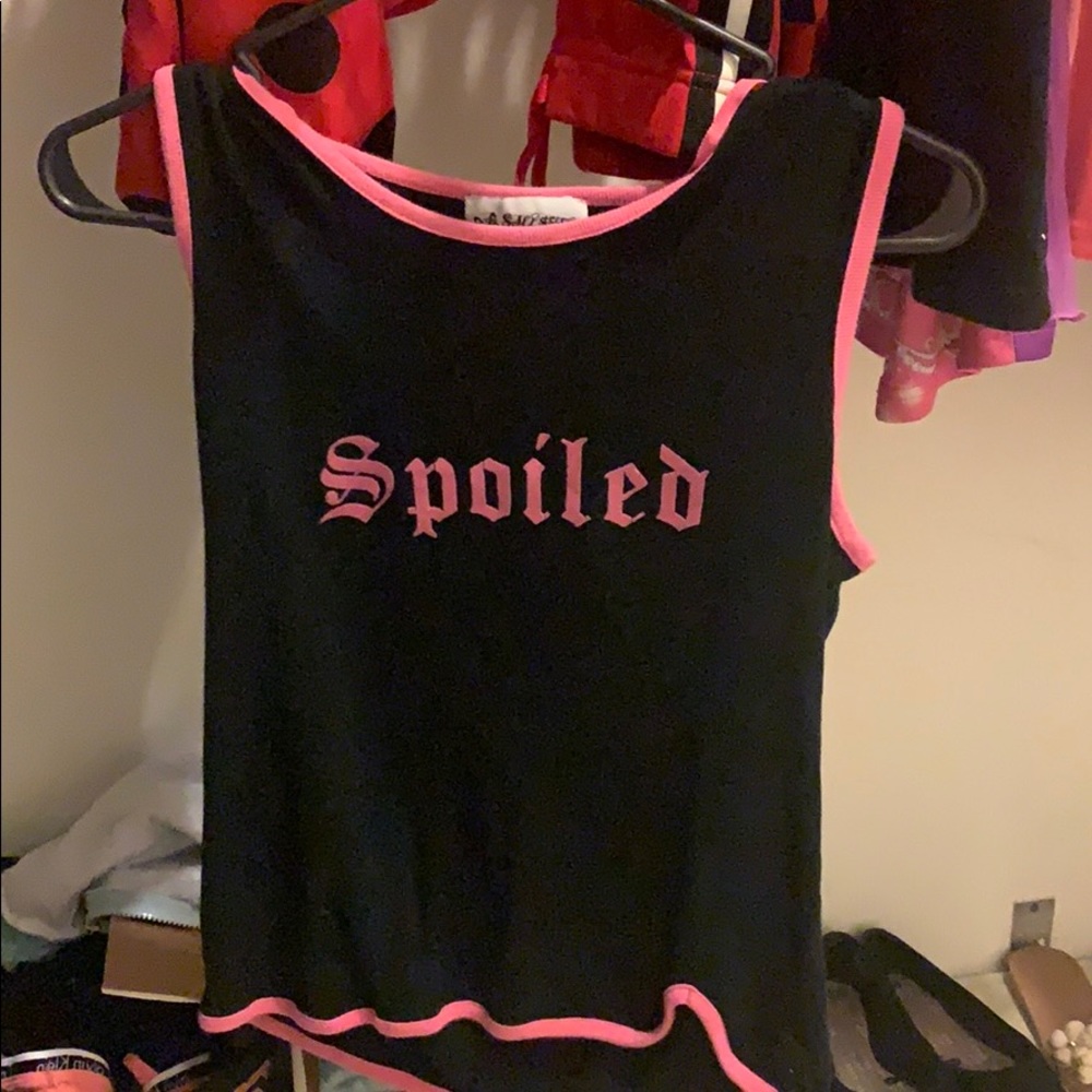 Spoiled top